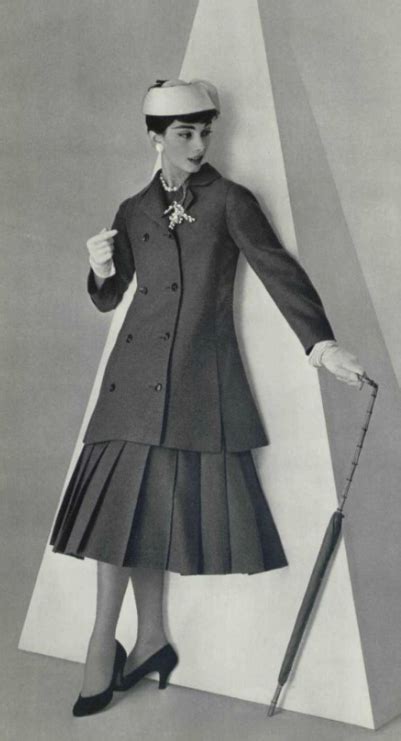collezione ispirata agli anni 50 chritian dior